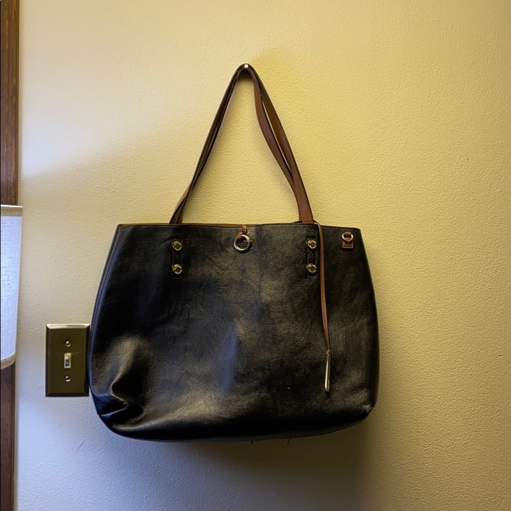 Calvin Klein reversible shoulder bag